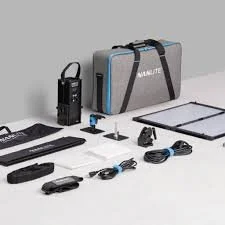 Nanlite PavoSlim 240c